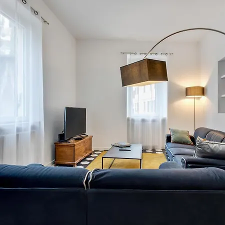 Marieclaire Maison Au Theatre Apartment *